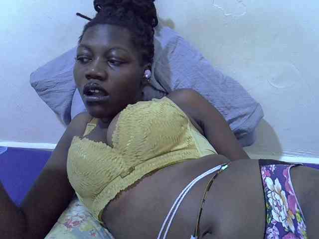 juicy-bella webcam