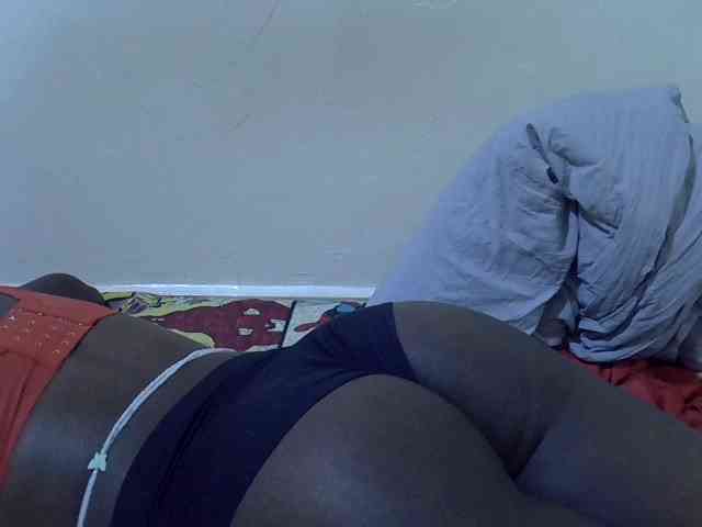 juicy-bella webcam