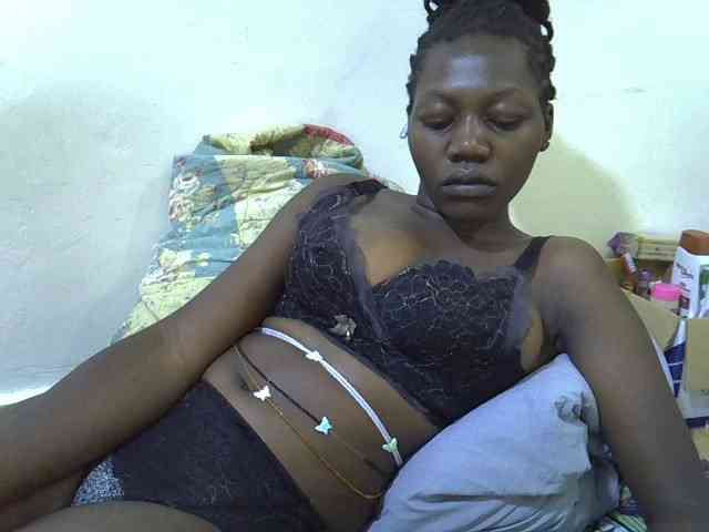 juicy-bella webcam