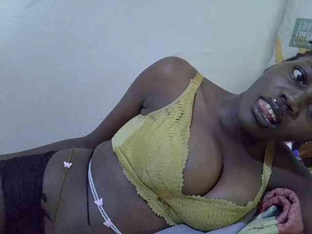juicy-bella webcam