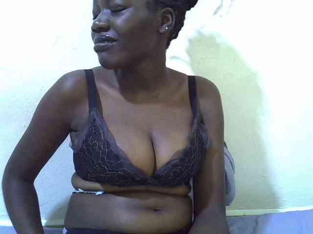 juicy-bella webcam