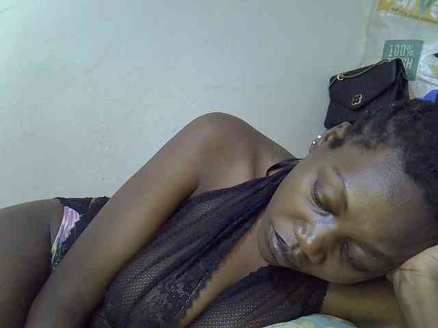 juicy-bella webcam