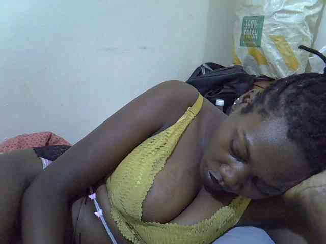 juicy-bella webcam