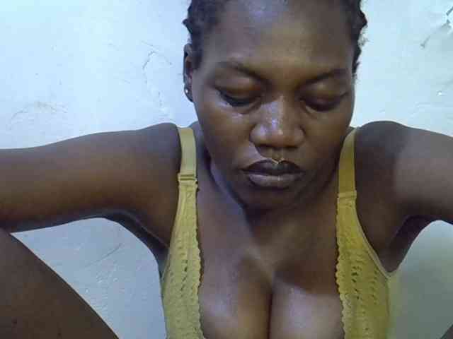 juicy-bella webcam