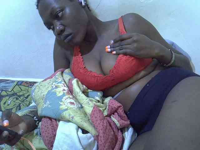 juicy-bella webcam
