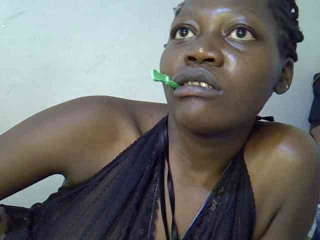 juicy-bella webcam