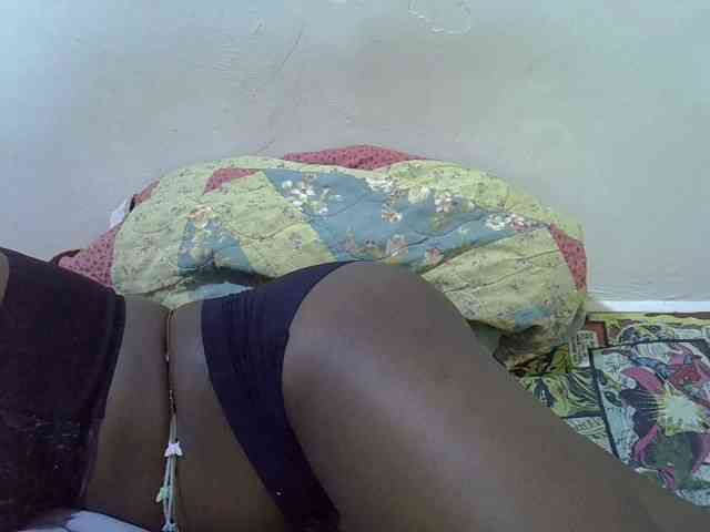juicy-bella webcam