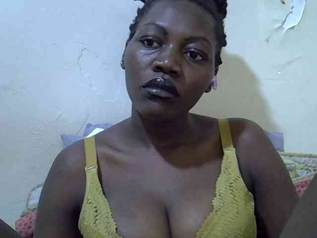 juicy-bella webcam