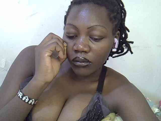 juicy-bella webcam