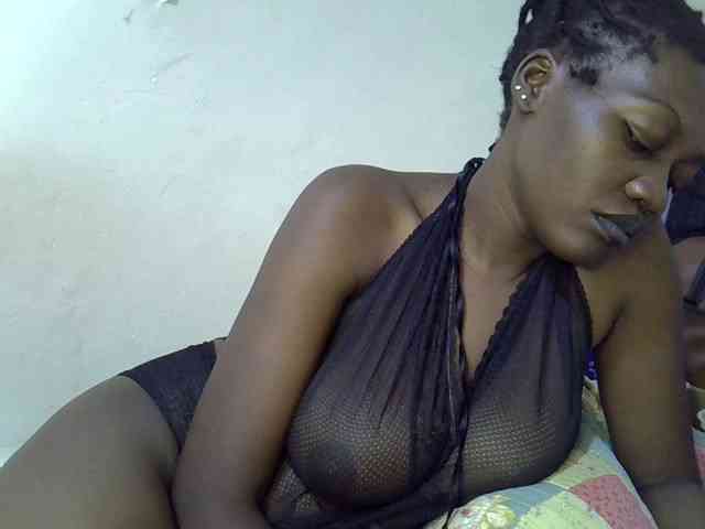 juicy-bella webcam