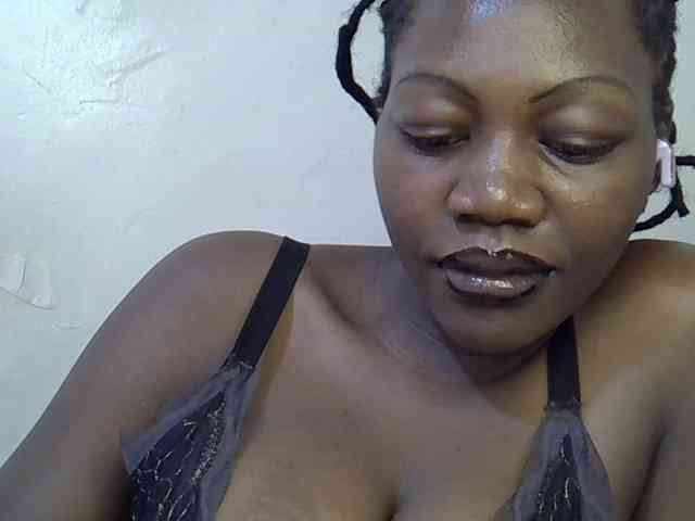 juicy-bella webcam