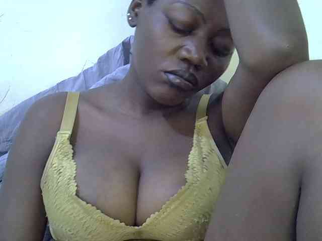 juicy-bella webcam