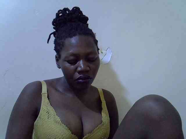 juicy-bella webcam