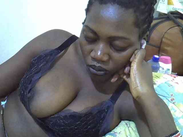 juicy-bella webcam