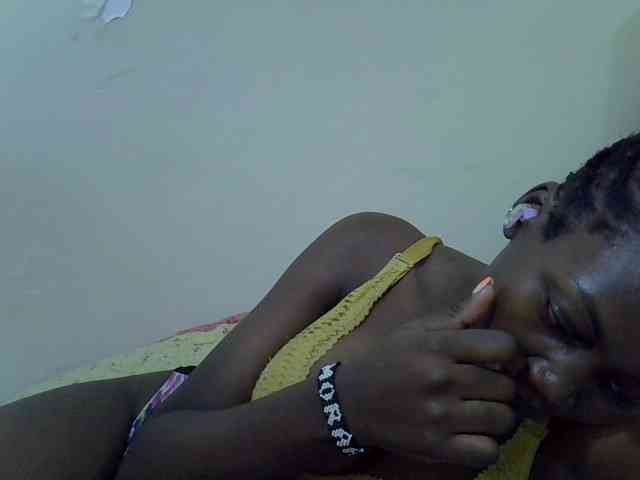 juicy-bella webcam