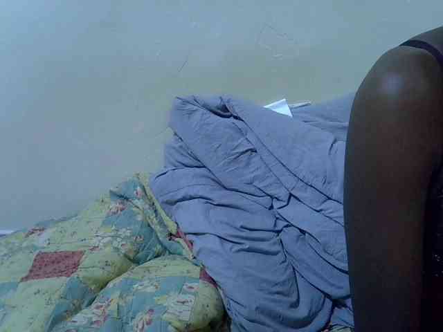 juicy-bella webcam