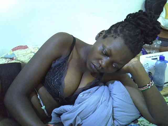 juicy-bella webcam