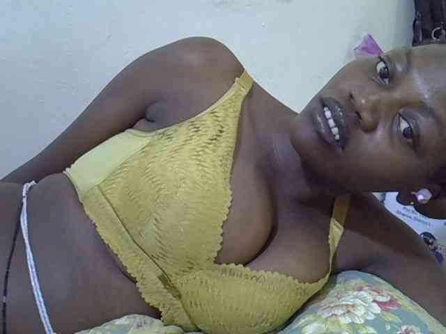 juicy-bella webcam