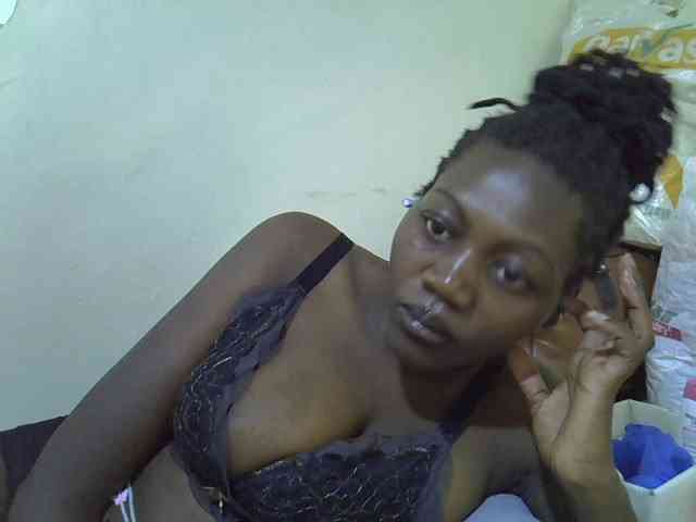 juicy-bella webcam