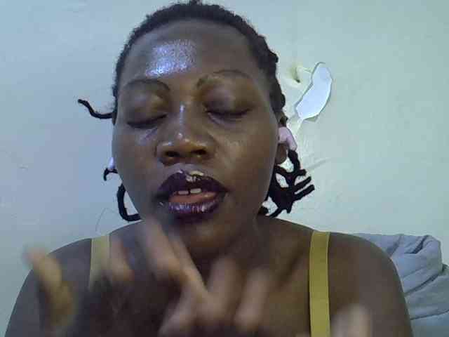 juicy-bella webcam