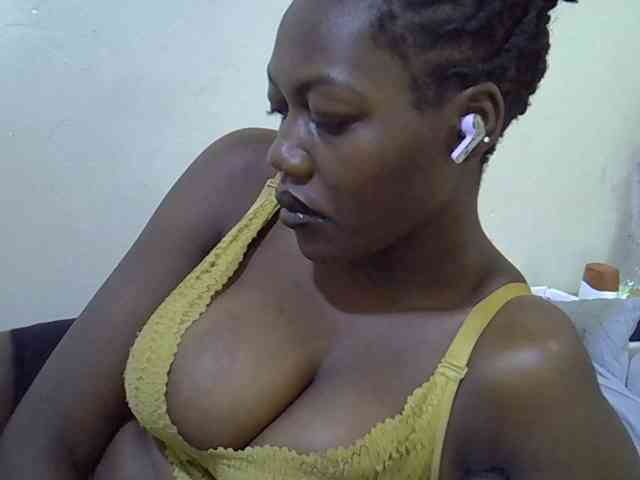 juicy-bella webcam
