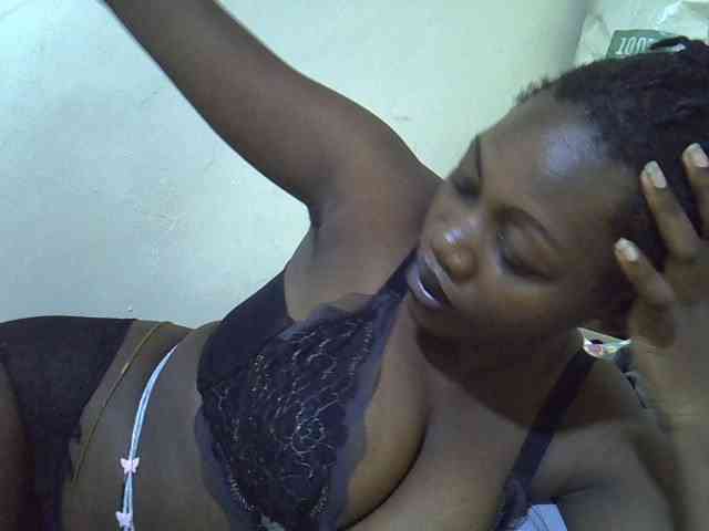 juicy-bella webcam