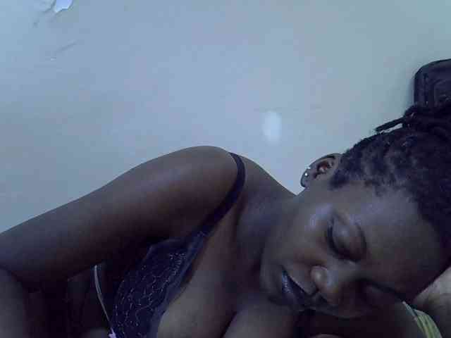 juicy-bella webcam