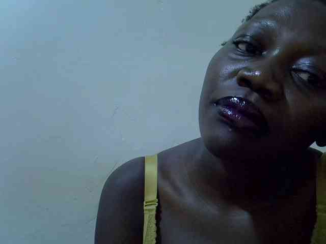 juicy-bella webcam