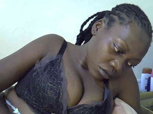 juicy-bella webcam