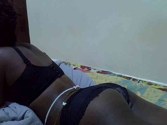 juicy-bella webcam