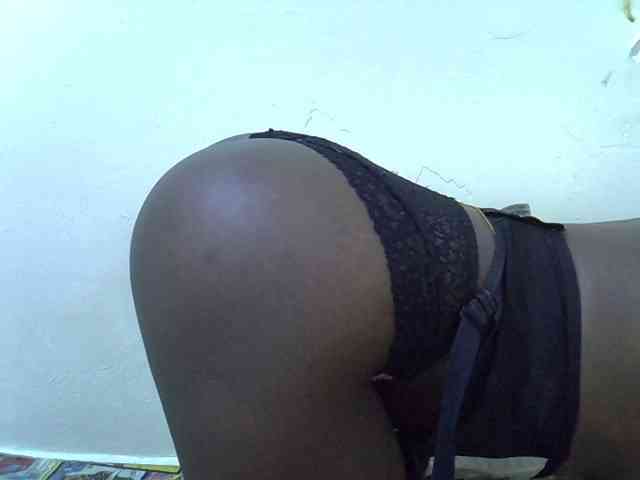 juicy-bella webcam