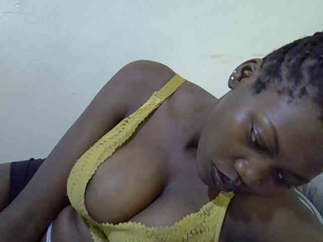 juicy-bella webcam