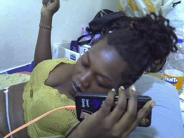 juicy-bella webcam