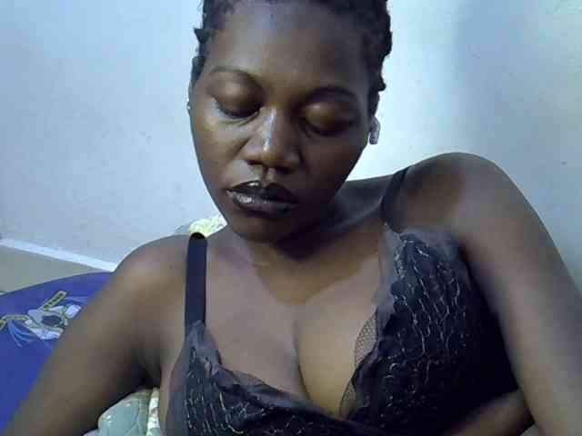 juicy-bella webcam