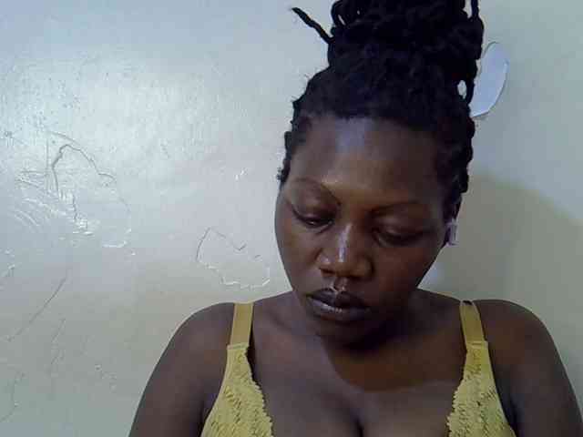 juicy-bella webcam