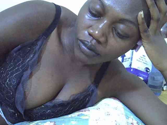 juicy-bella webcam