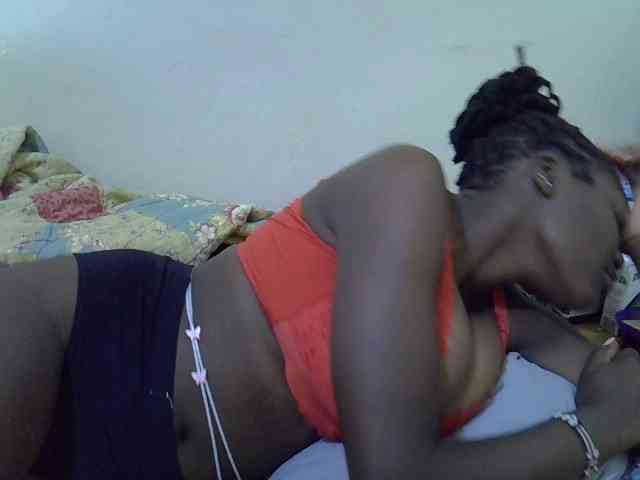 juicy-bella webcam