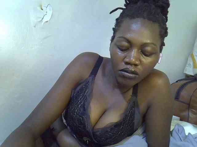 juicy-bella webcam