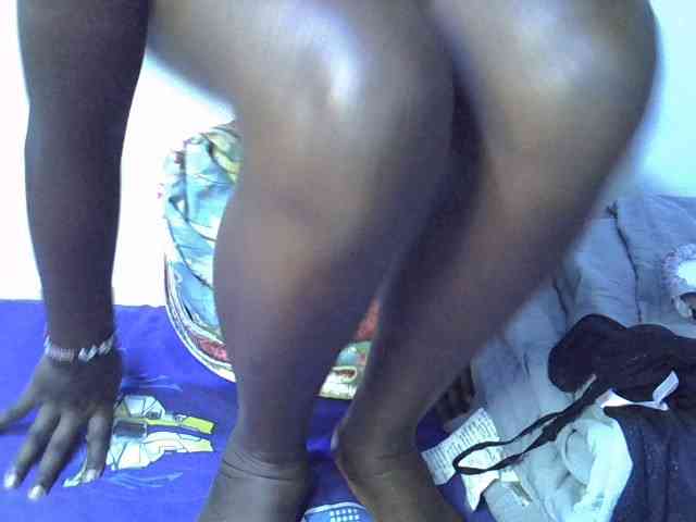 juicy-bella webcam
