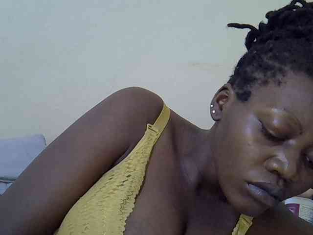 juicy-bella webcam