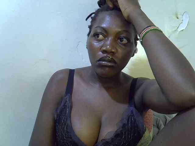 juicy-bella webcam