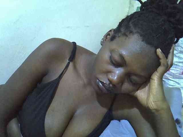 juicy-bella webcam