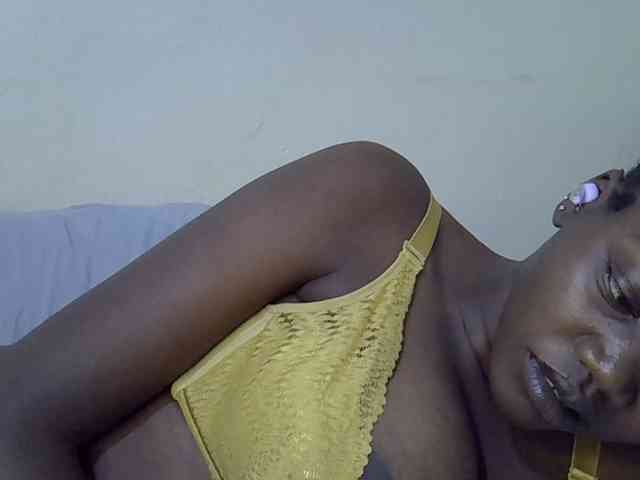 juicy-bella webcam