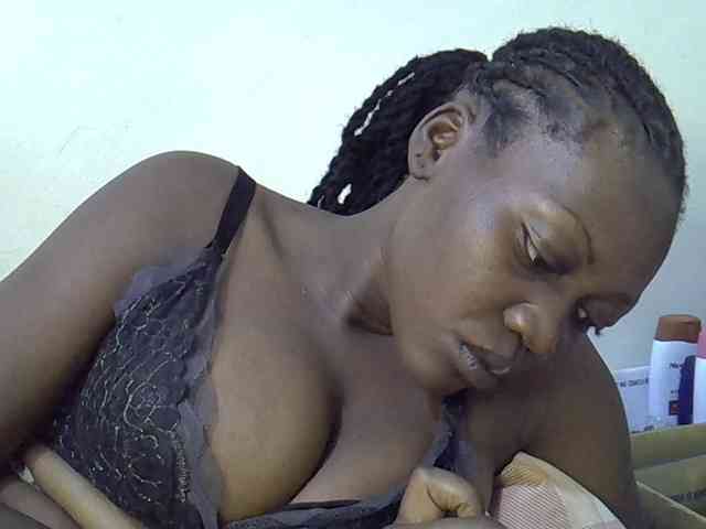 juicy-bella webcam