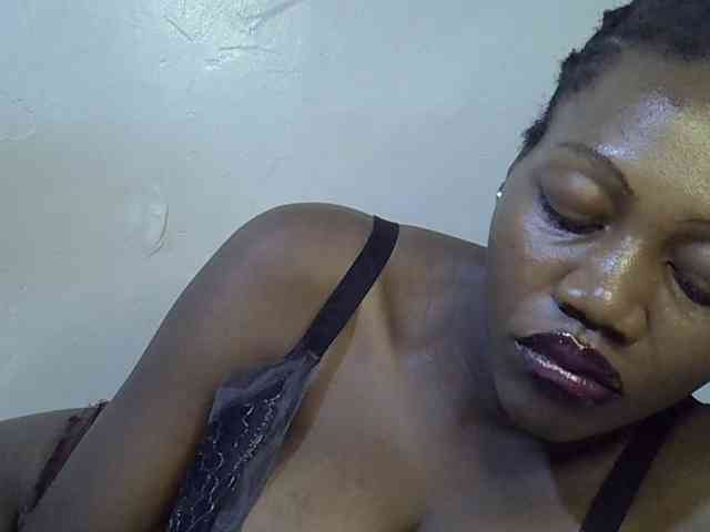 juicy-bella webcam