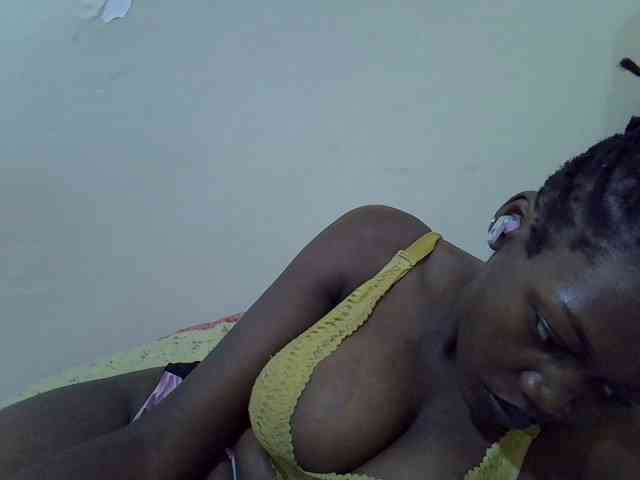 juicy-bella webcam