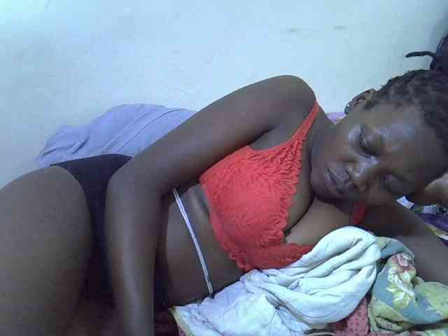 juicy-bella webcam
