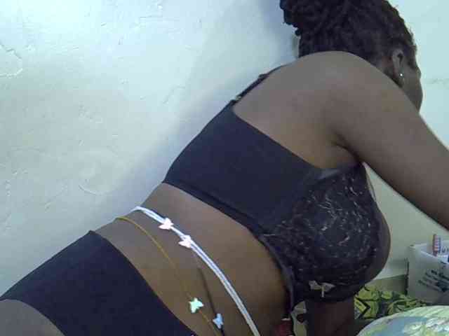 juicy-bella webcam