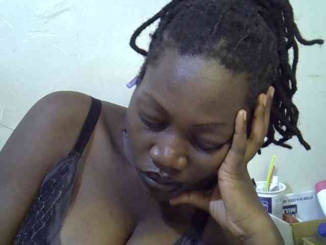 juicy-bella webcam