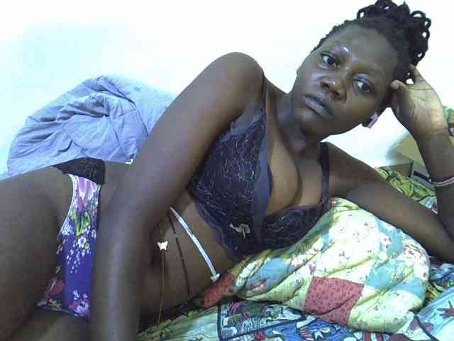 juicy-bella webcam